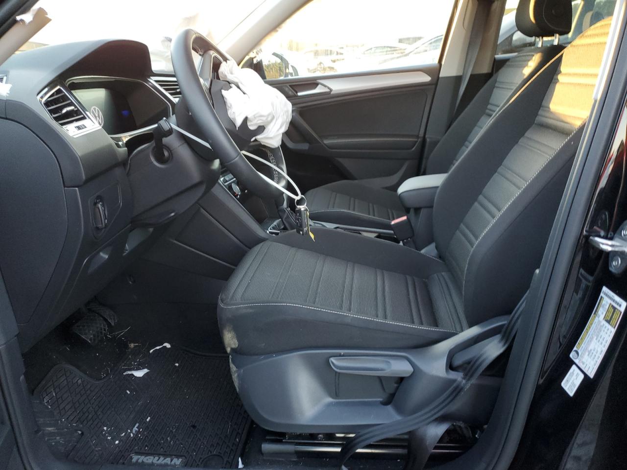 2023 VOLKSWAGEN TIGUAN S VIN:3VVRB7AX2PM039414