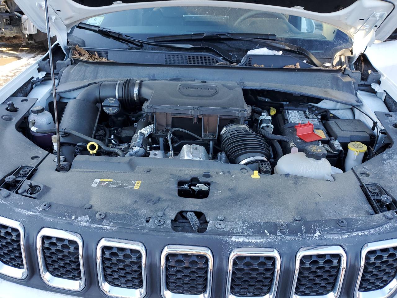 2023 JEEP COMPASS LATITUDE LUX VIN:3C4NJDFN8PT546622
