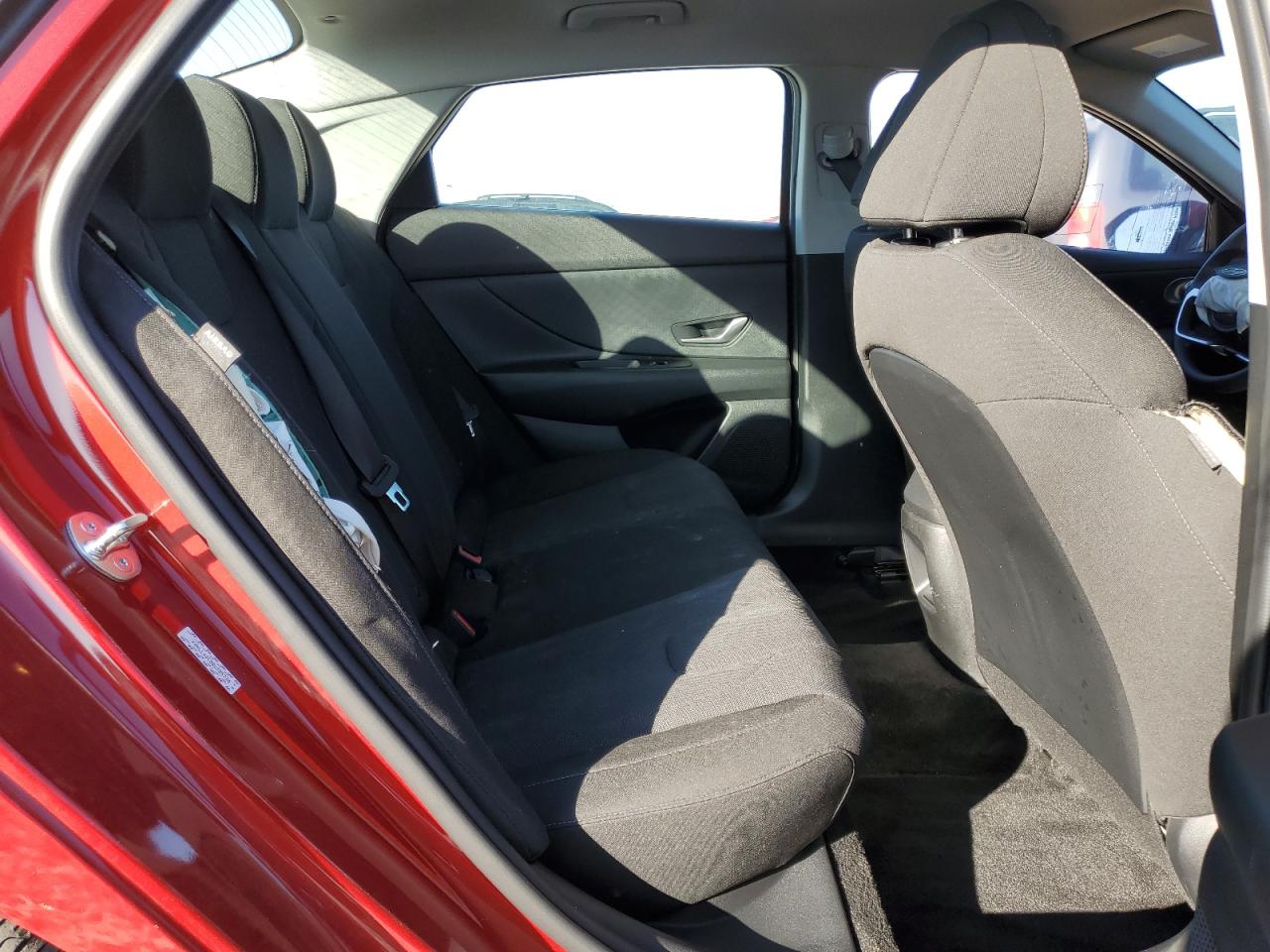 2024 HYUNDAI ELANTRA SE VIN:KMHLL4DG8RU785730