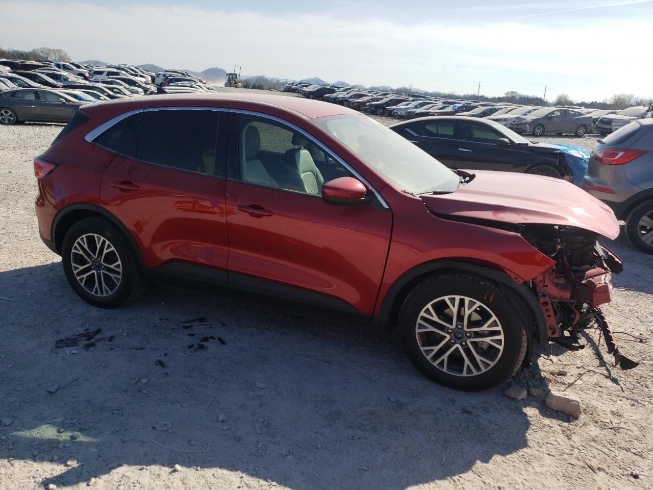 2022 FORD ESCAPE SEL VIN:1FMCU0H61NUA28718