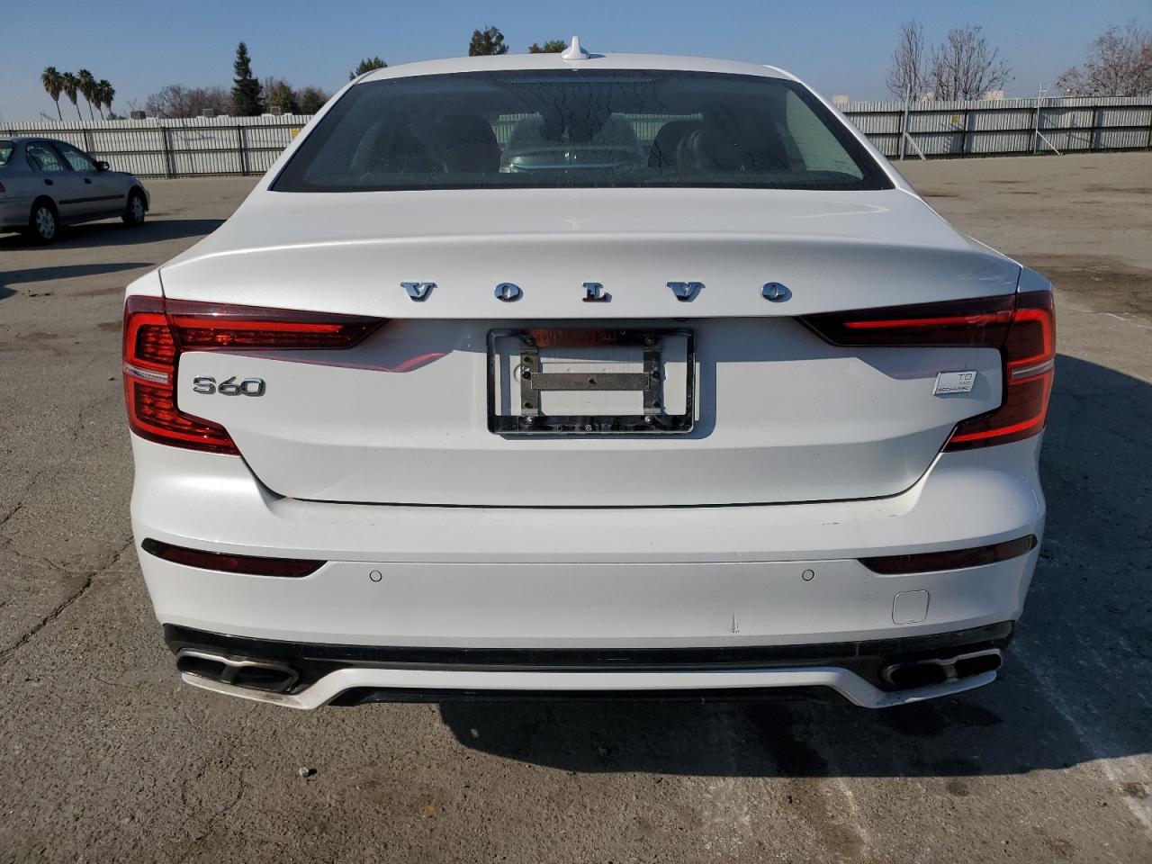 2022 VOLVO S60 T8 RECHARGE R-DESIGN EXPRESSION VIN:7JRBR0FZXNG175781