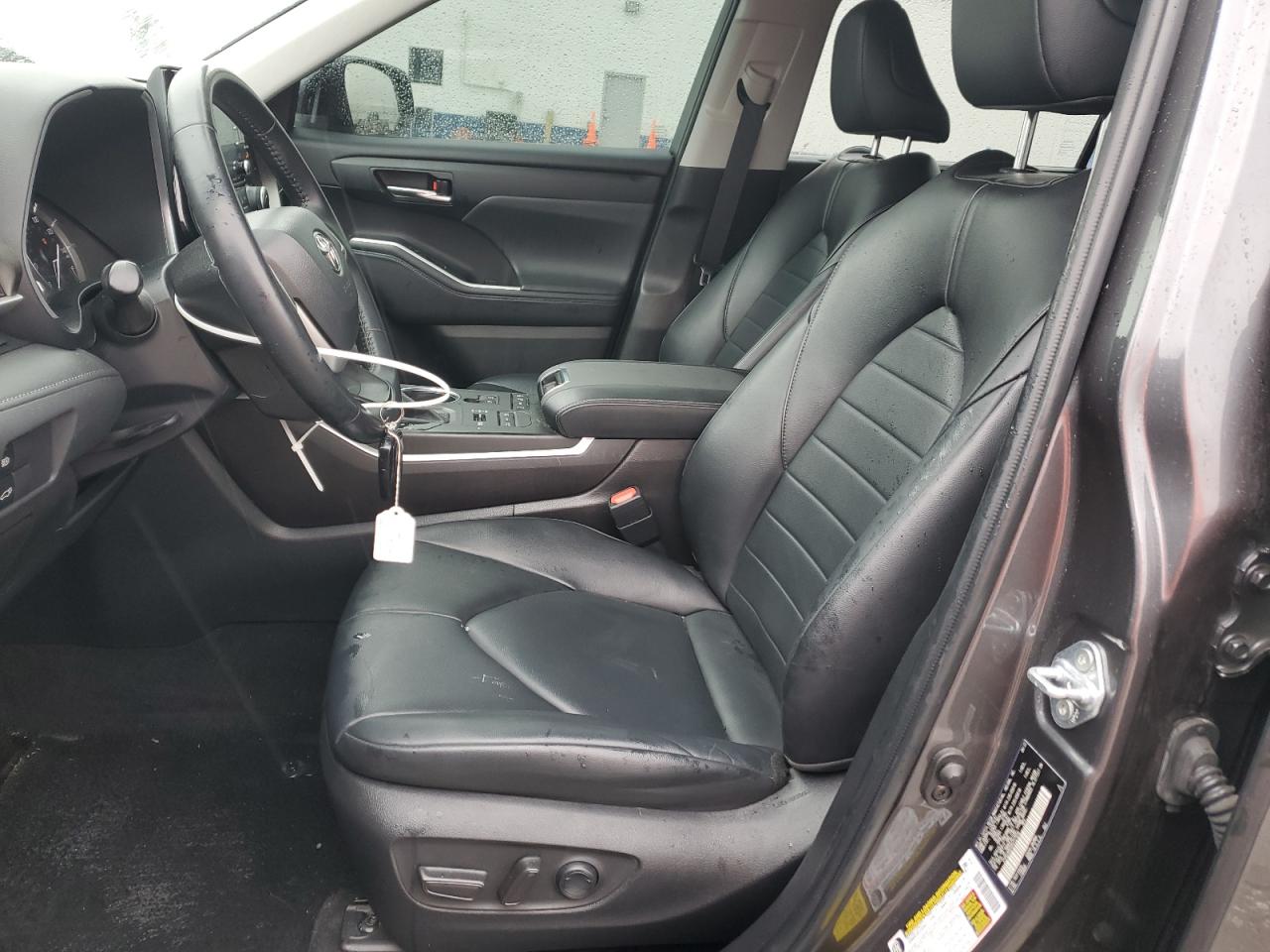 2022 TOYOTA HIGHLANDER XLE VIN:5TDGZRBH4NS227658