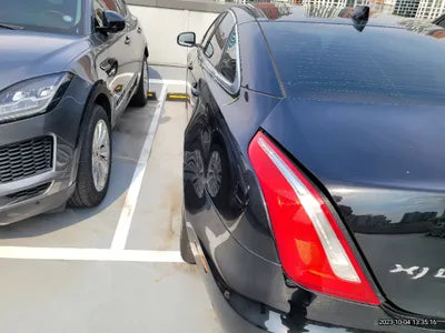 2016 Jaguar XJ SAJAA2294GNV93398 VIN:SAJAA2294GNV93398