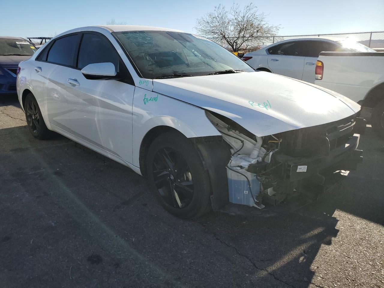 2022 HYUNDAI ELANTRA SEL VIN:5NPLM4AG5NH082743