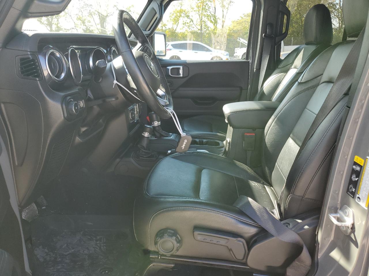 2022 JEEP WRANGLER UNLIMITED SAHARA VIN:1C4HJXEN7NW232676
