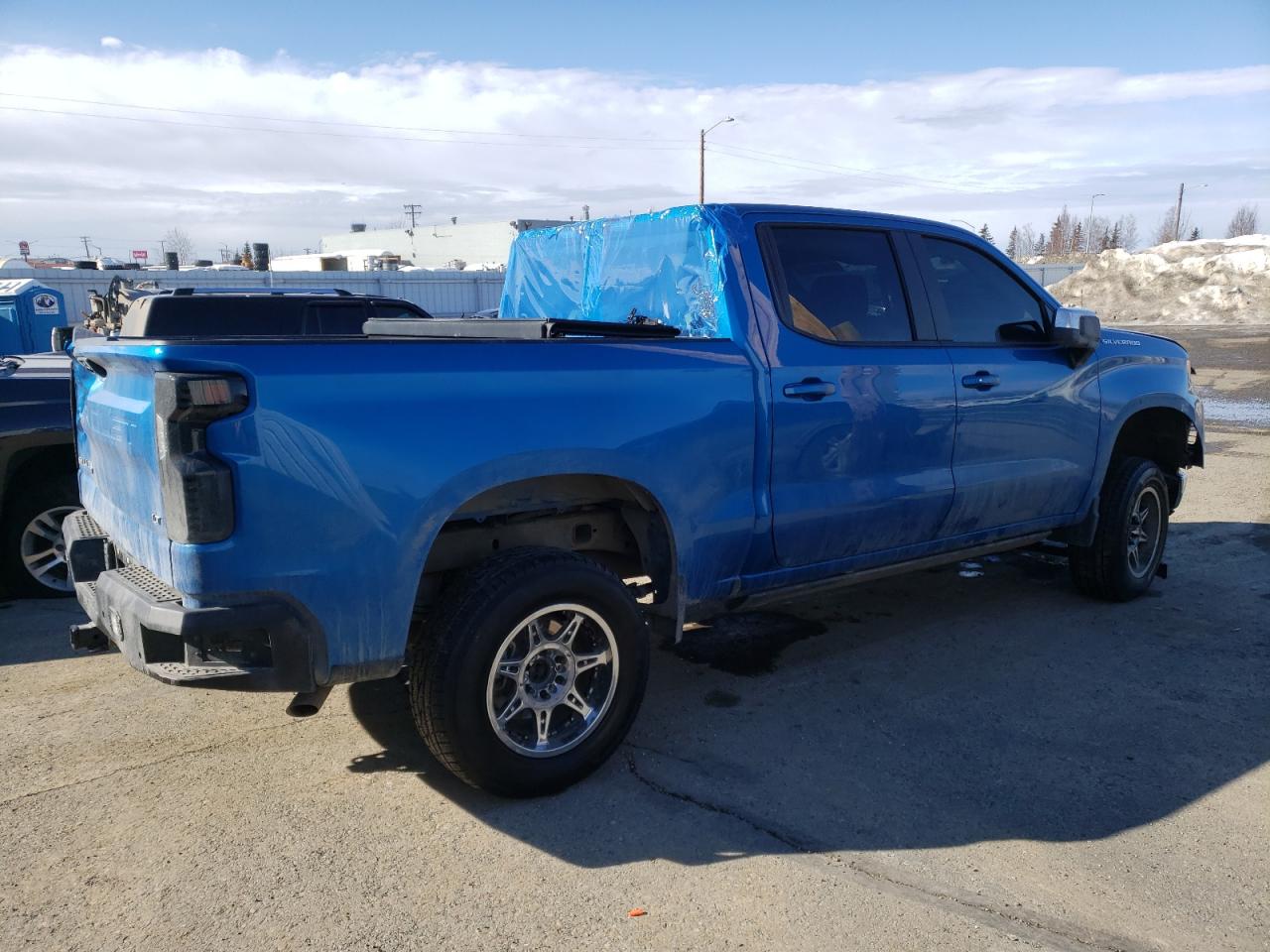 2022 CHEVROLET SILVERADO K1500 LT VIN:1GCPDDEK2NZ643649