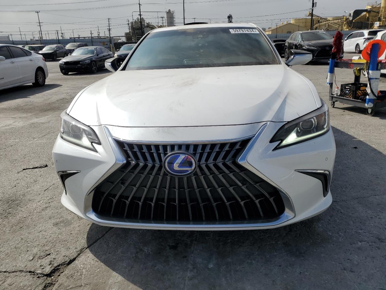 2022 LEXUS ES 300H BASE VIN:58ADA1C17NU017391