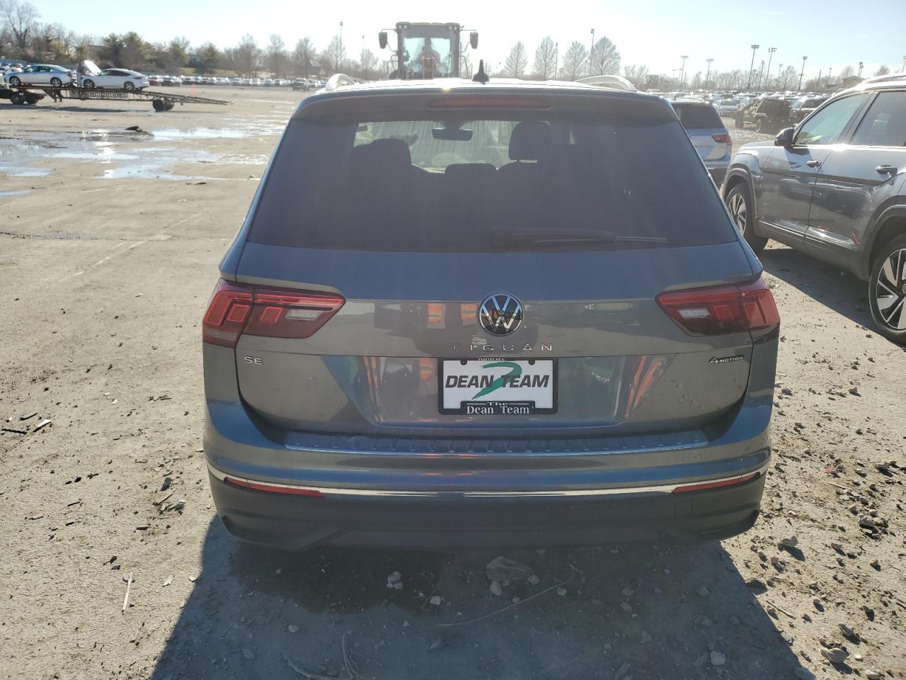 2024 VOLKSWAGEN TIGUAN SE VIN:3VVMB7AX9RM081415