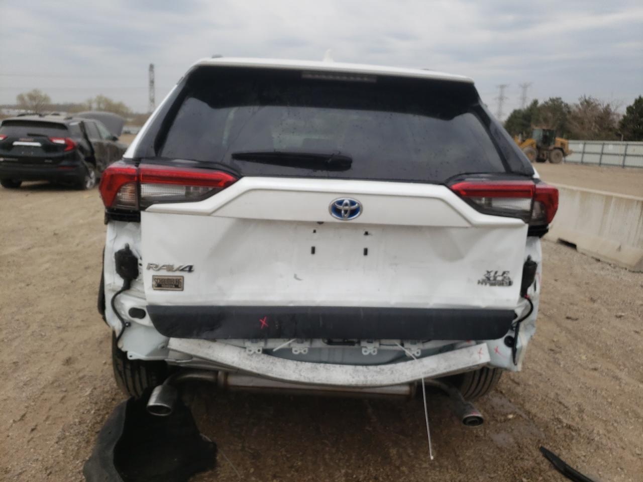2024 TOYOTA RAV4 XLE VIN:4T3RWRFV9RU114861