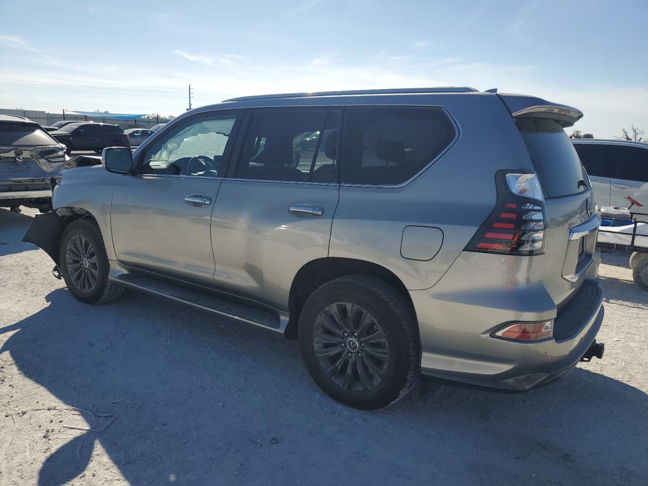 2023 LEXUS GX 460 LUXURY VIN:JTJGM7BX2P5366624