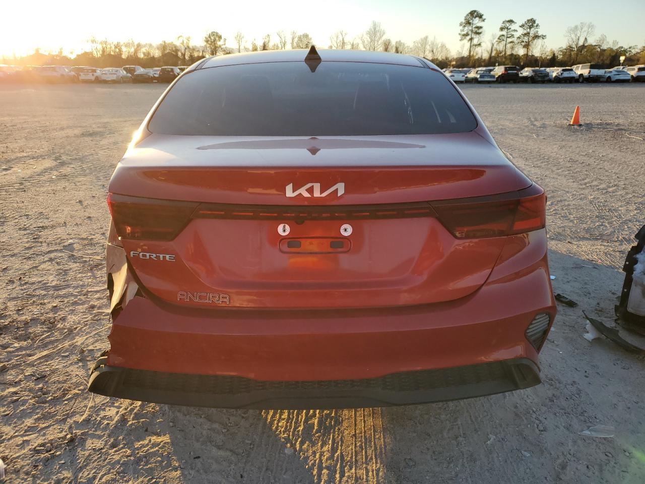 2022 KIA FORTE FE VIN:3KPF24AD5NE465448