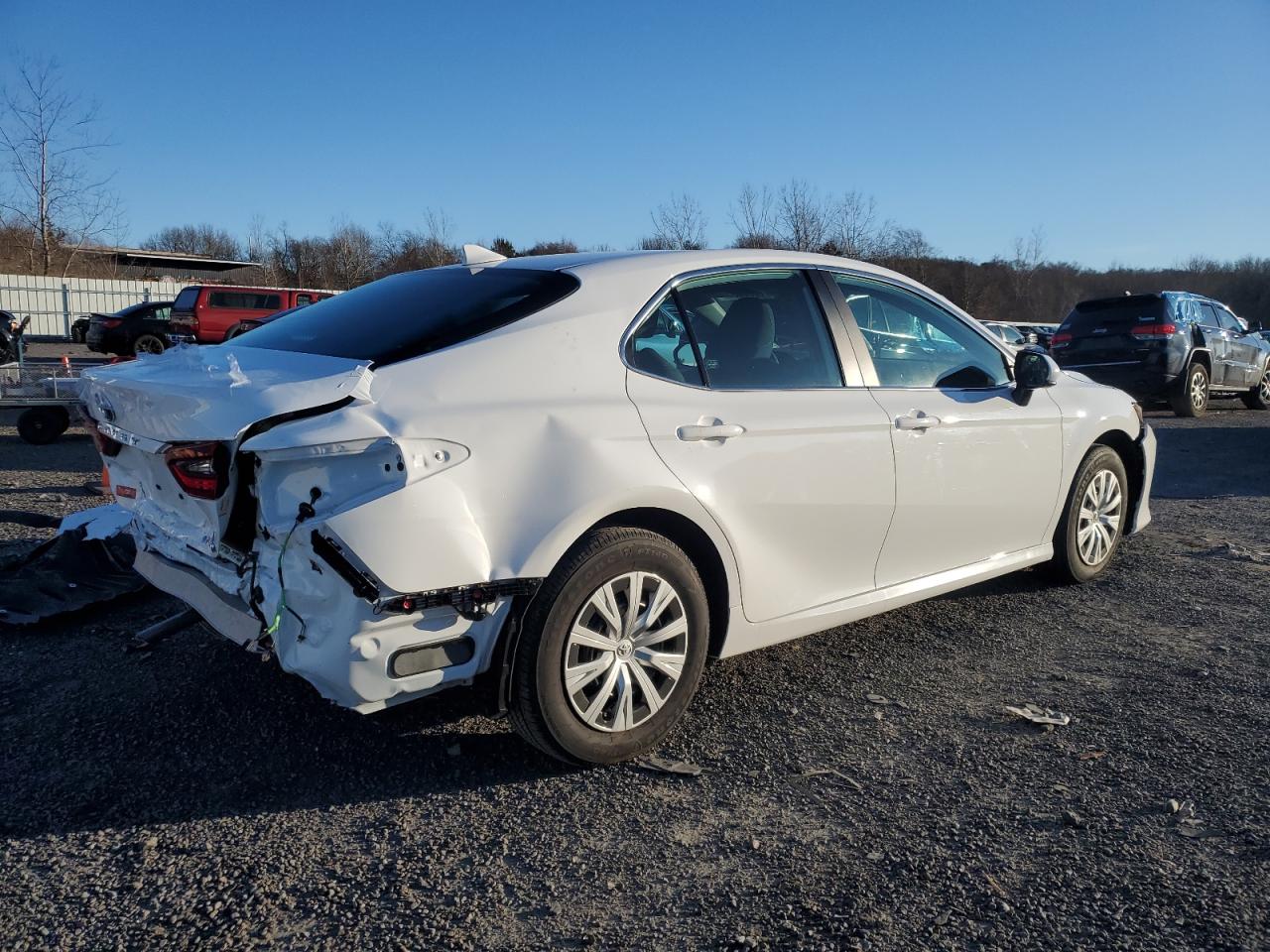 2024 TOYOTA CAMRY LE VIN:4T1C31AK7RU072146