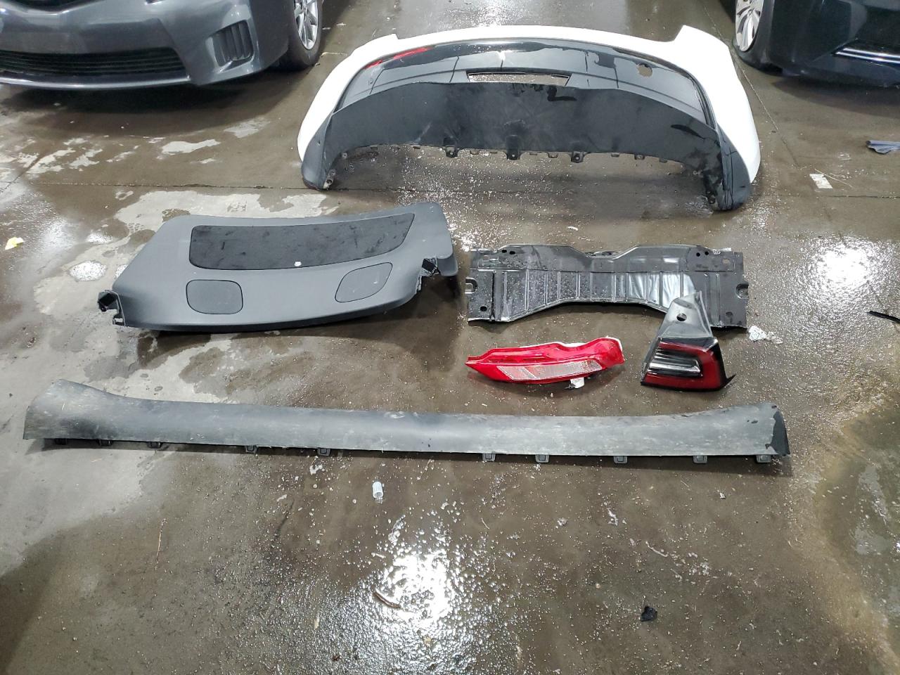2023 TESLA MODEL Y  VIN:7SAYGDEE6PF599379