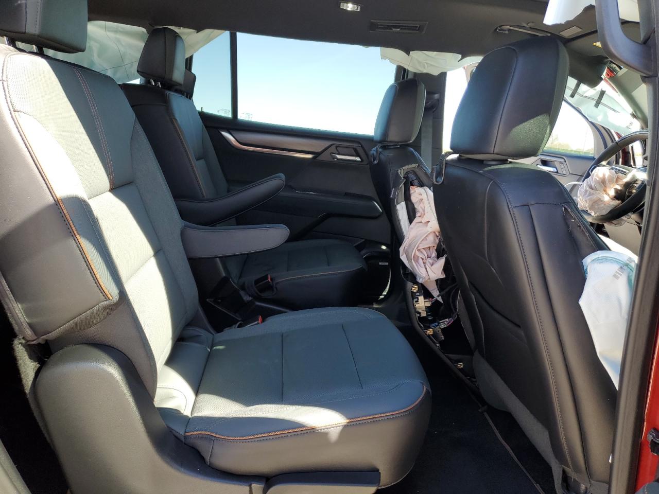 2024 GMC ACADIA AT4 VIN:1GKENPKS9RJ243932