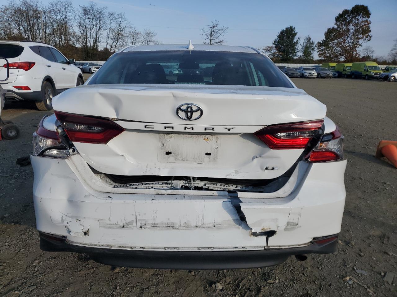2022 TOYOTA CAMRY LE VIN:4T1R11AKXNU703207