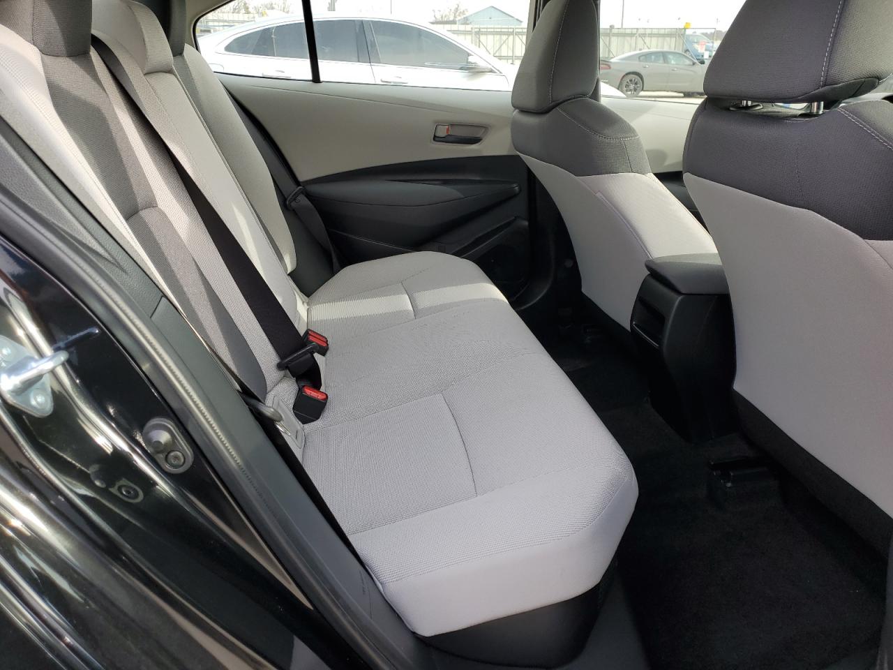 2022 TOYOTA COROLLA LE VIN:JTDEAMDE0NJ049281