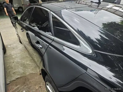 2015 Jaguar XJ VIN: