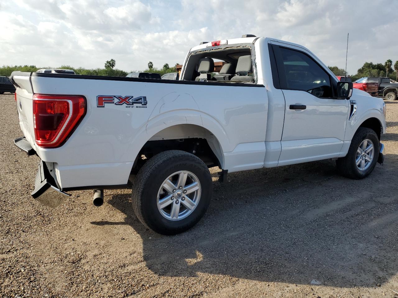 2022 FORD F150  VIN:1FTMF1E58NKE13404