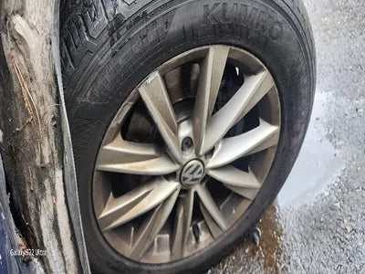 2014 Volkswagen Tiguan VIN: