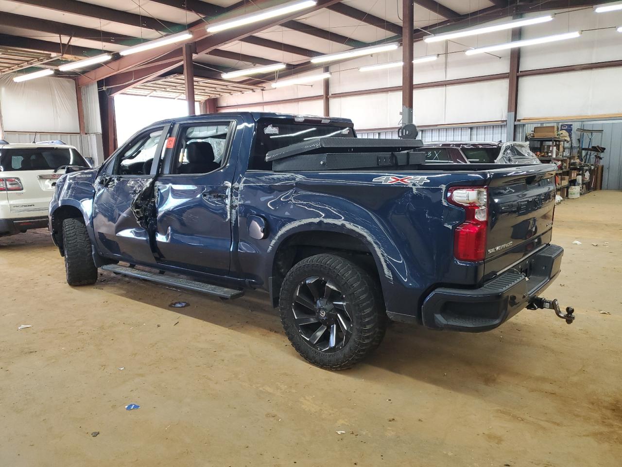 2022 CHEVROLET SILVERADO K1500 CUSTOM VIN:1GCPDBEK4NZ533187