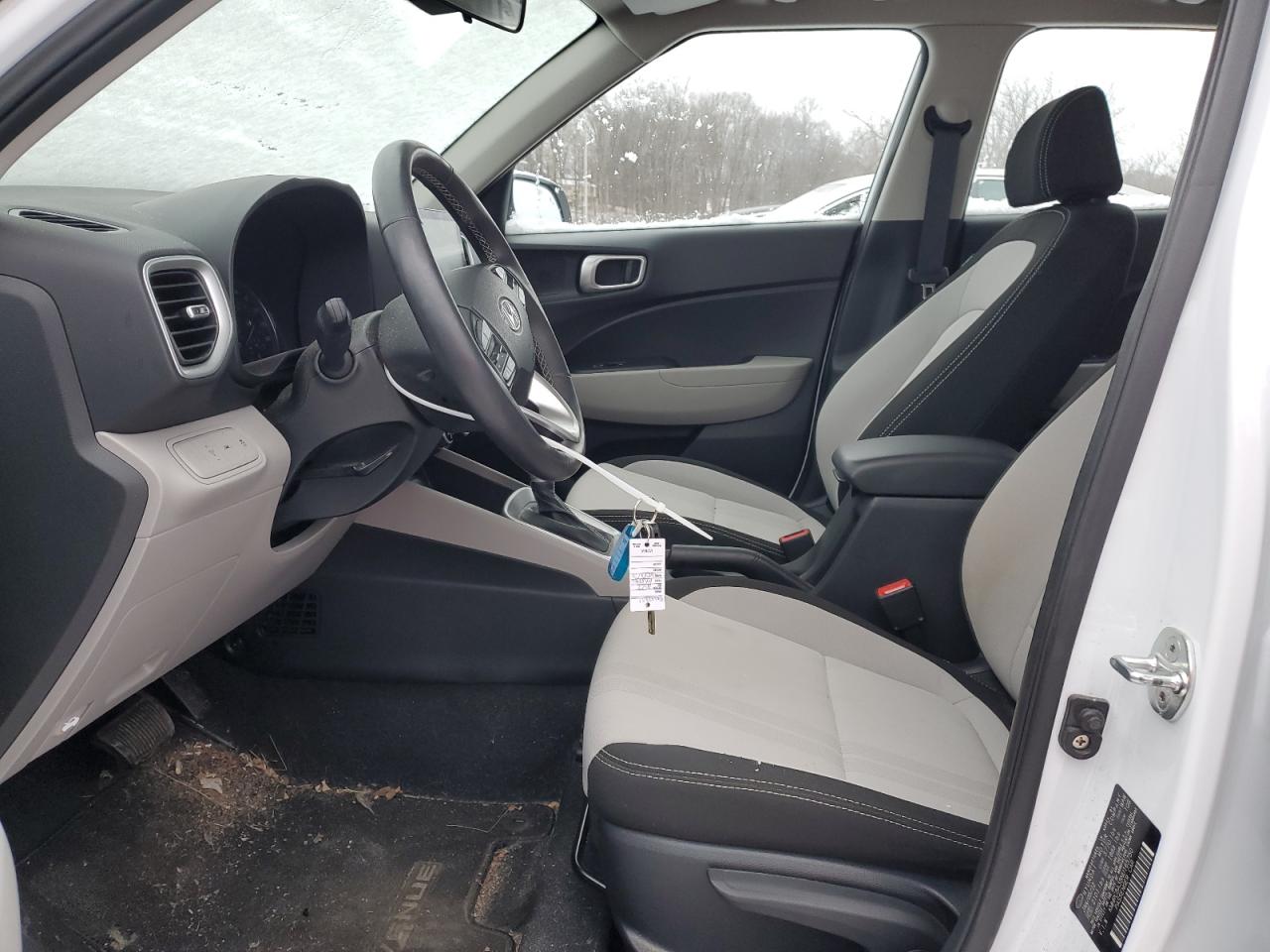 2022 HYUNDAI VENUE SEL VIN:KMHRC8A38NU165750