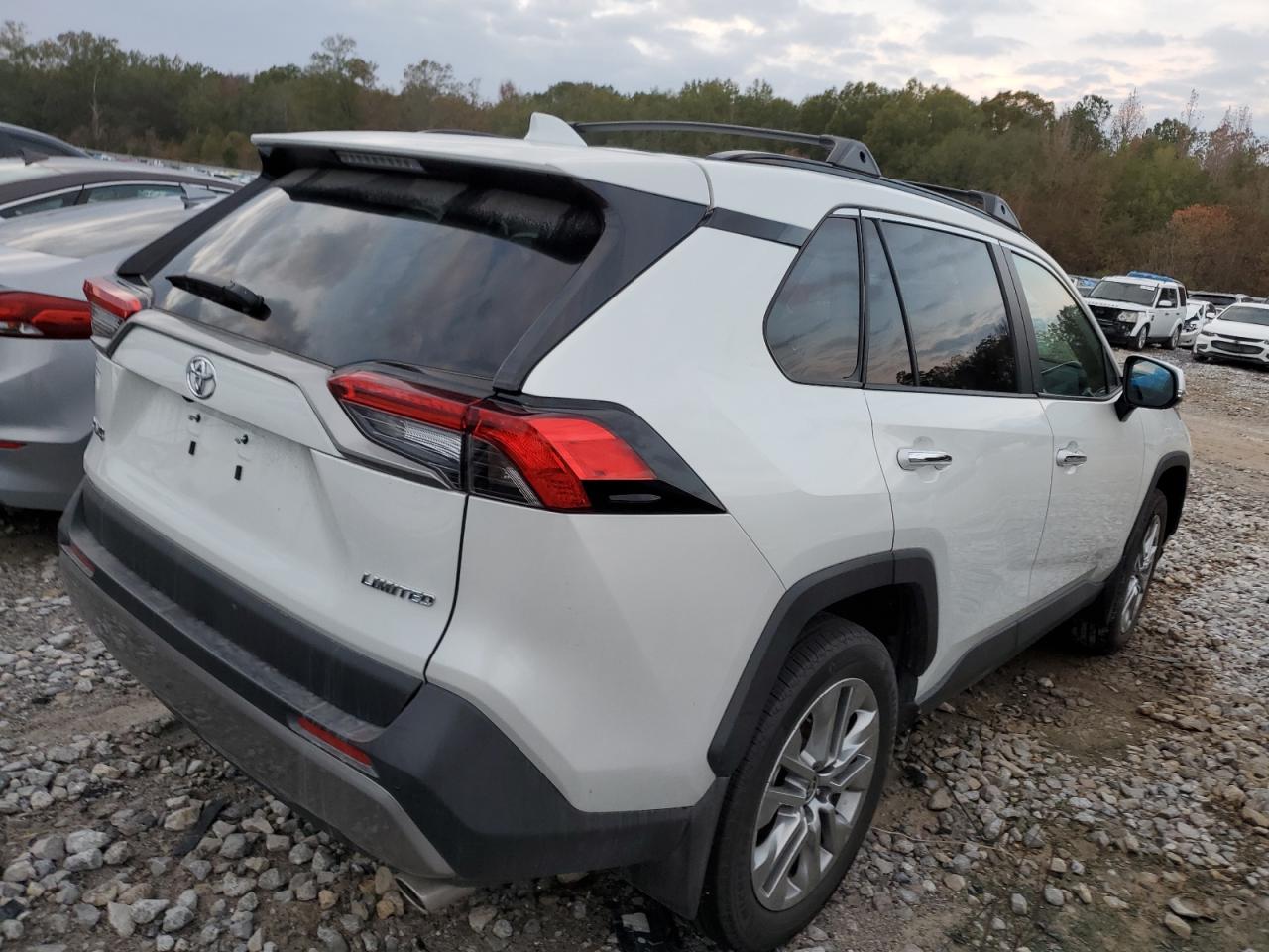 2024 TOYOTA RAV4 LIMITED VIN:2T3Y1RFV7RW346739