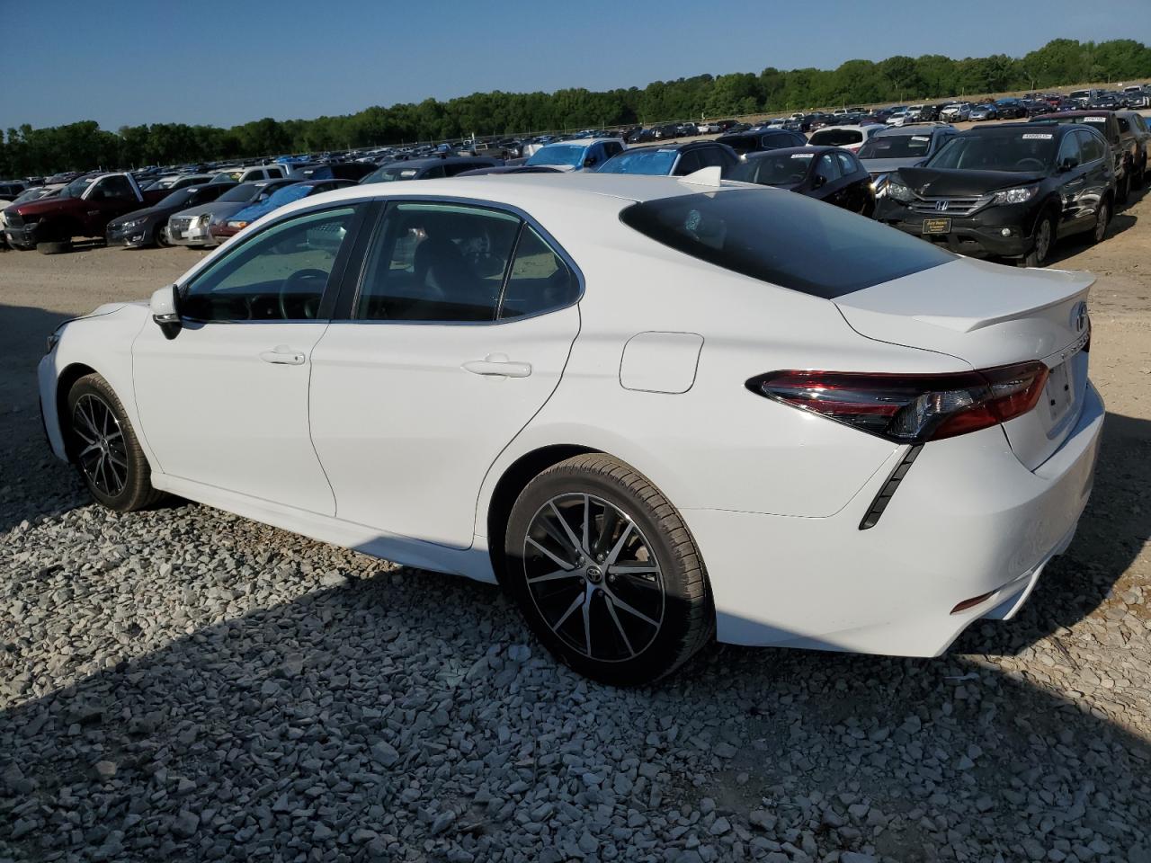 2022 TOYOTA CAMRY SE VIN:4T1T11AK8NU707147