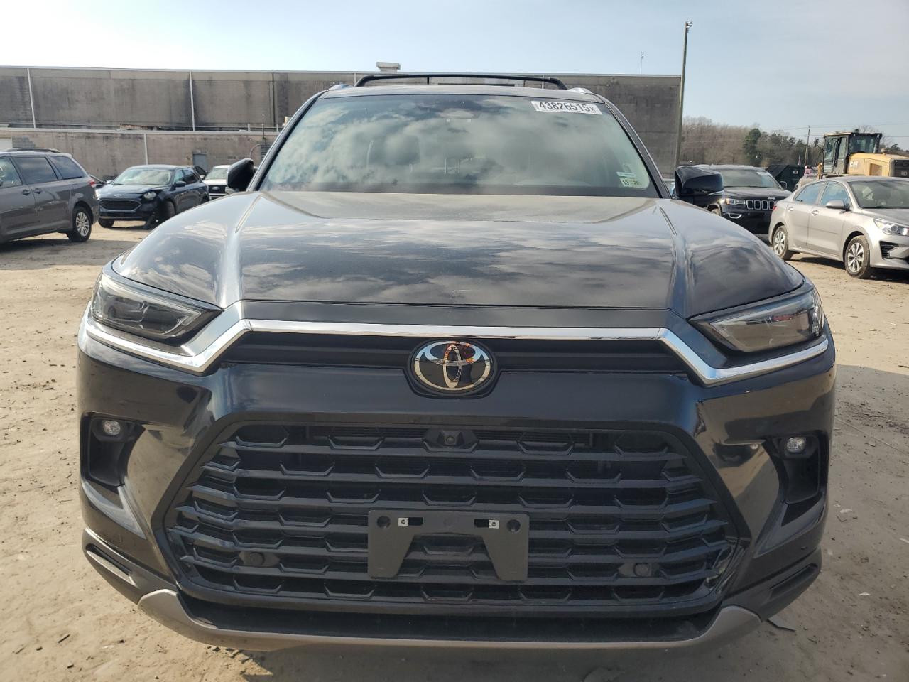 2024 TOYOTA GRAND HIGHLANDER XLE VIN:5TDACAB57RS006656
