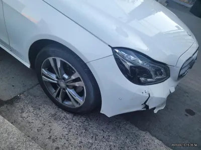 2015 Mercedes-Benz E 220 VIN: