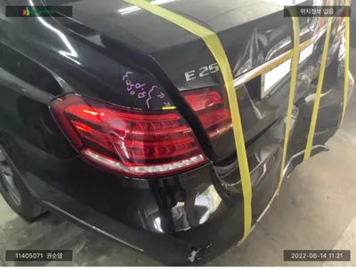 2015 Mercedes-Benz E 220 WDDHF0CB3GB211776 VIN:WDDHF0CB3GB211776