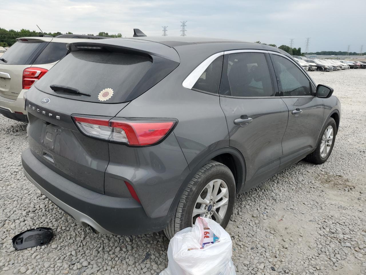 2022 FORD ESCAPE SE VIN:1FMCU0G63NUB98497