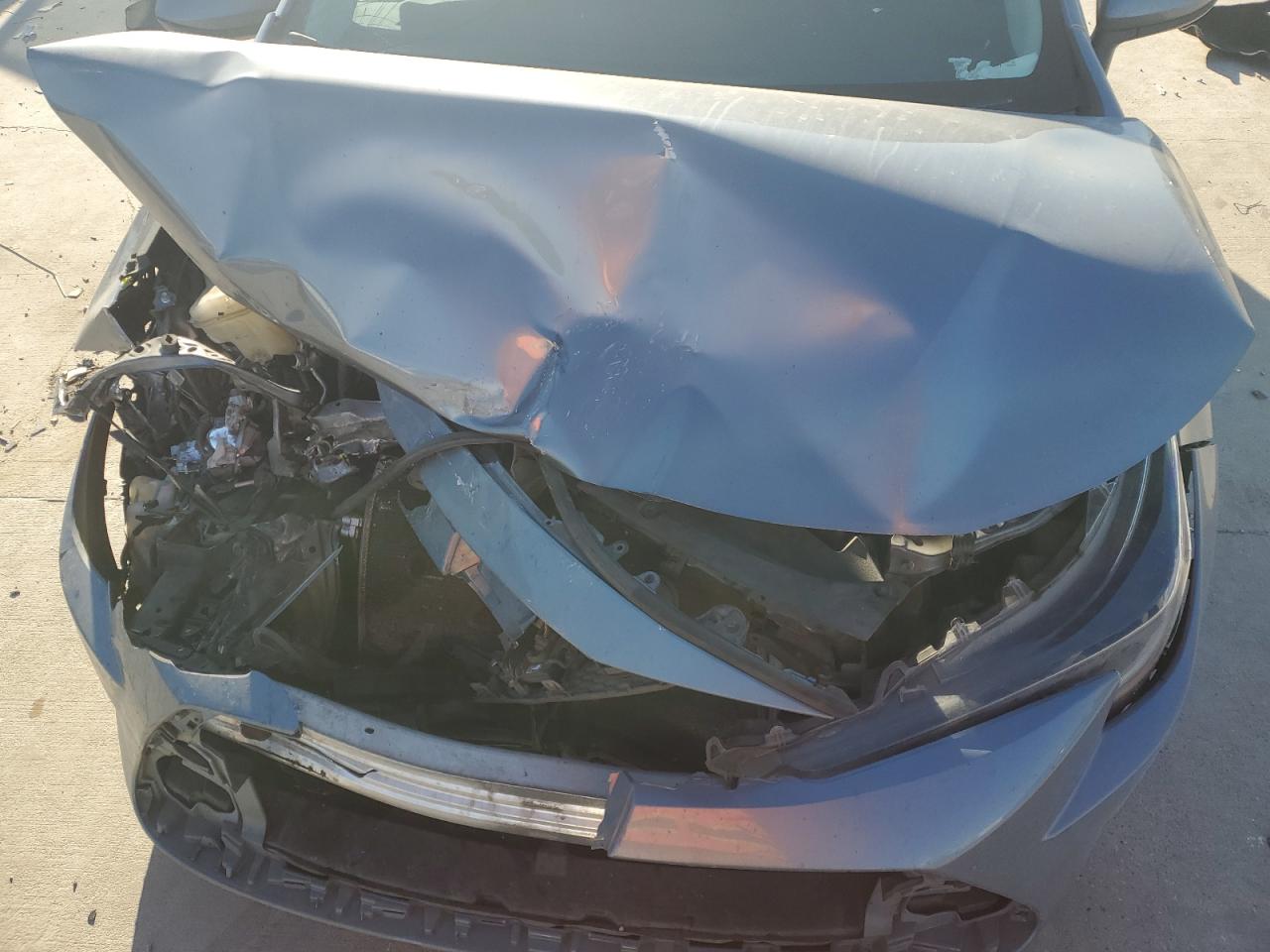 2022 TOYOTA COROLLA LE VIN:5YFEPMAE1NP279927