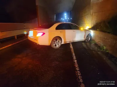 2016 Mercedes-Benz E 220 VIN: