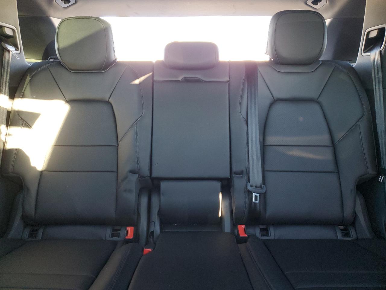 2024 PORSCHE CAYENNE  VIN:WP1AA2AYXRDA09195