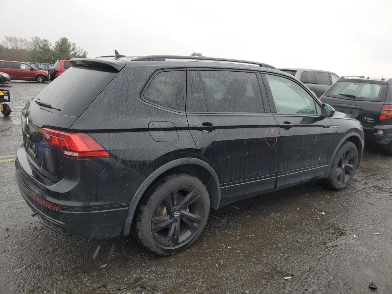 2023 VOLKSWAGEN TIGUAN SE R-LINE BLACK VIN:3VVCB7AX7PM094429