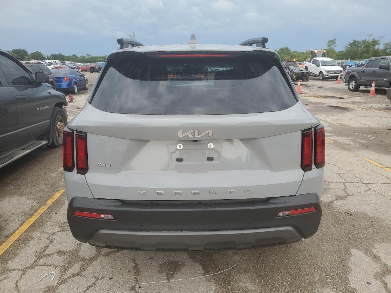 2022 KIA SORENTO S VIN:5XYRLDLCXNG142367