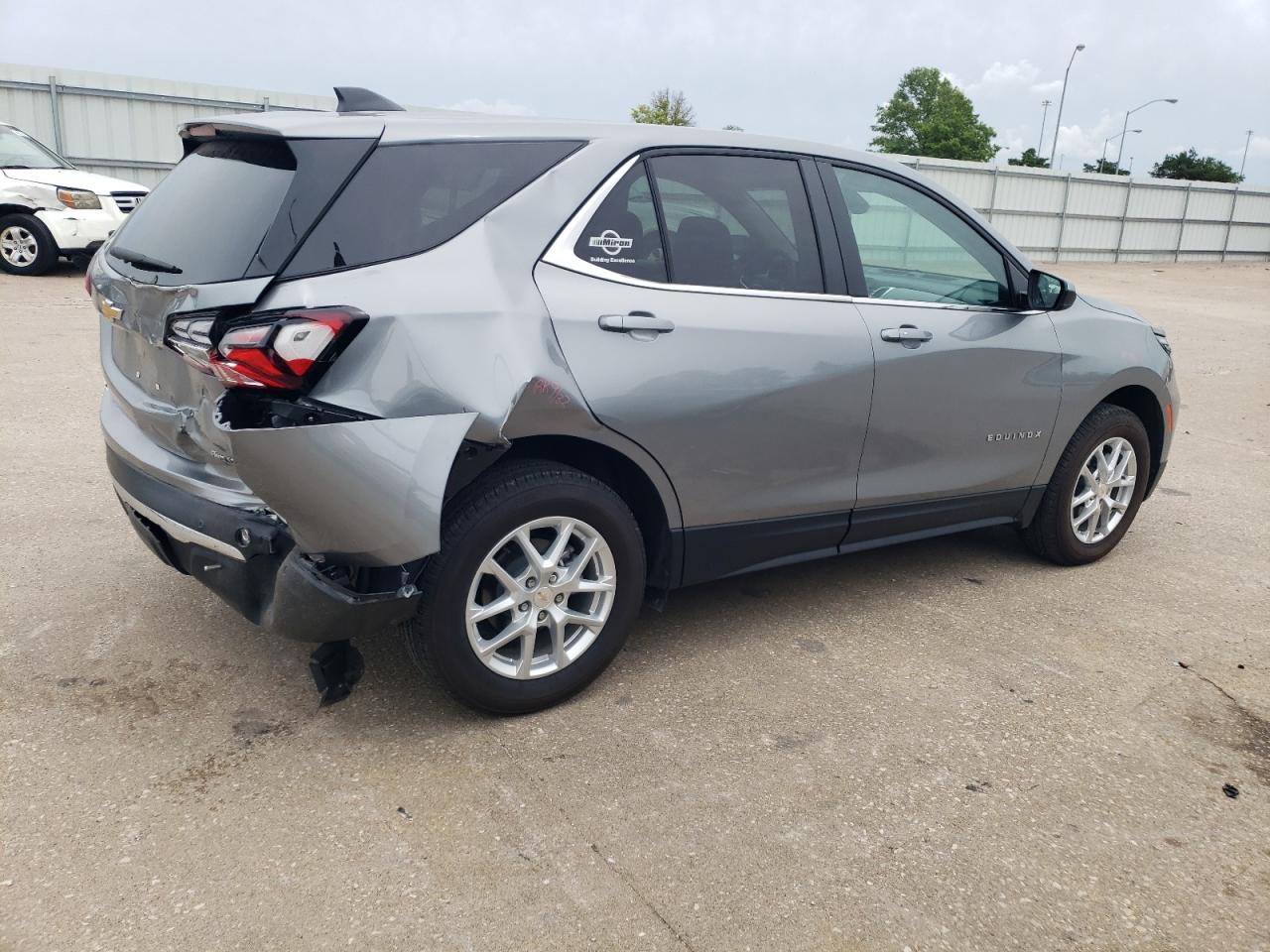 2024 CHEVROLET EQUINOX LT VIN:3GNAXUEG4RL285032