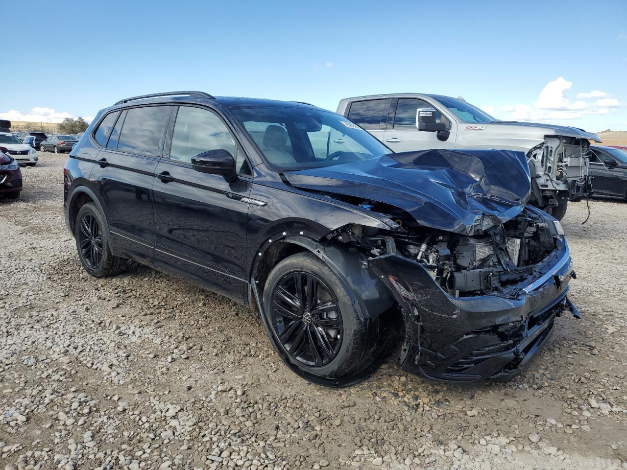 2022 VOLKSWAGEN TIGUAN SE R-LINE BLACK VIN:3VV8B7AX4NM145209