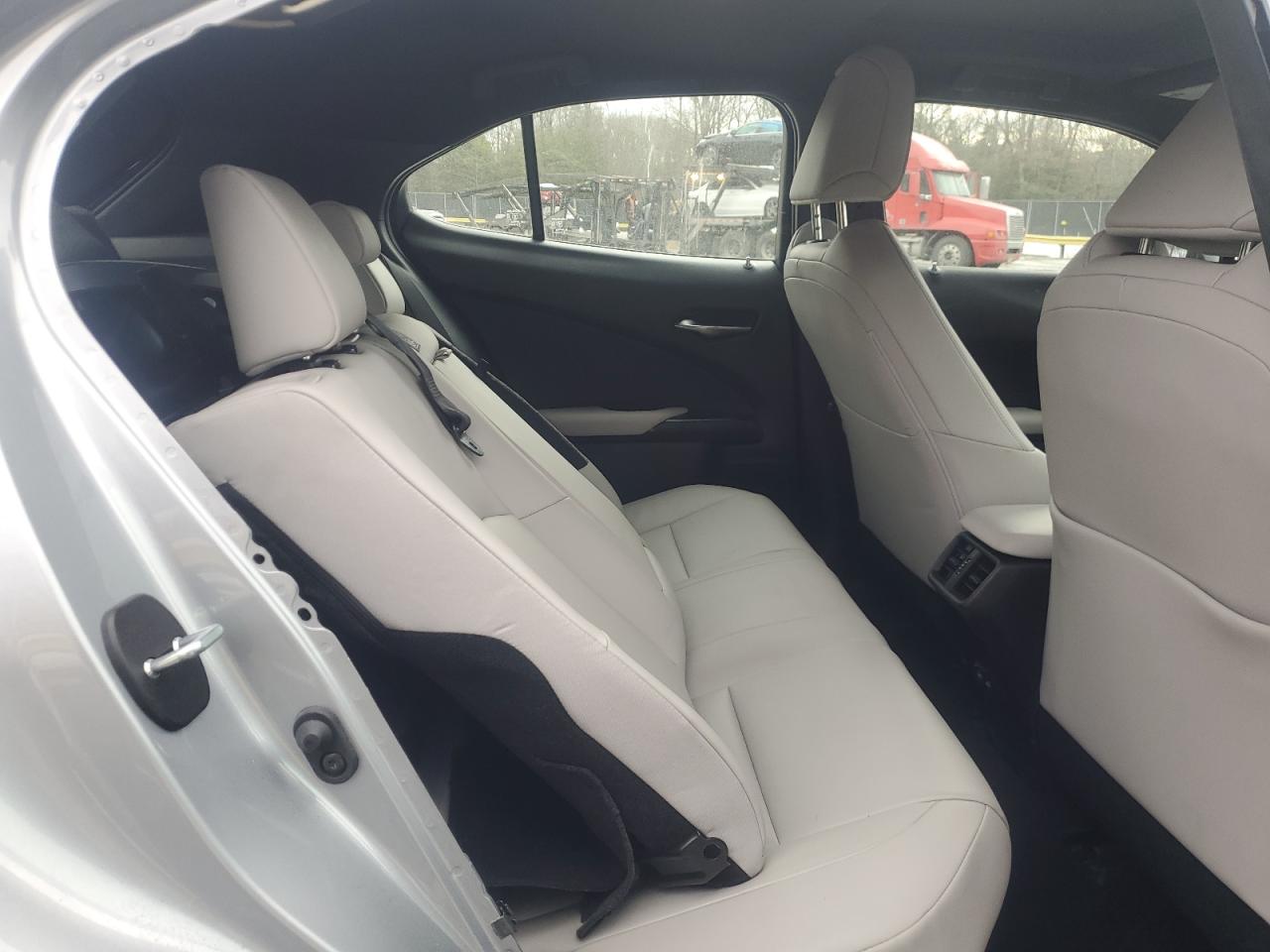 2024 LEXUS UX 250H BASE VIN:JTHB9JBHXR2074856