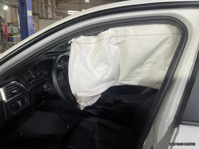 2016 BMW 320 WBA8C5109GK639558 VIN:WBA8C5109GK639558