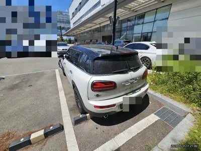 2023 MINI Clubman VIN: