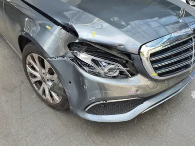 2019 Mercedes-Benz E 300 WDDZF4JB8KA570277 VIN:WDDZF4JB8KA570277