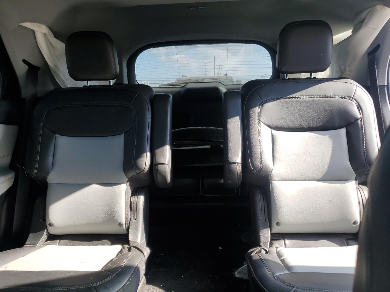 2022 FORD EXPLORER XLT VIN:1FMSK8DH5NGB38242