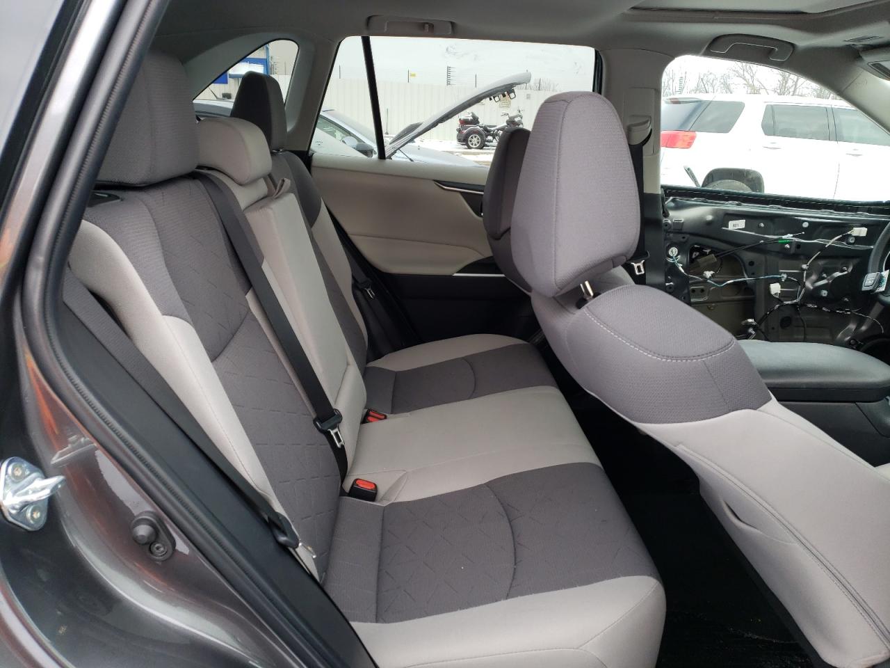 2022 TOYOTA RAV4 XLE VIN:2T3P1RFV9NC316987