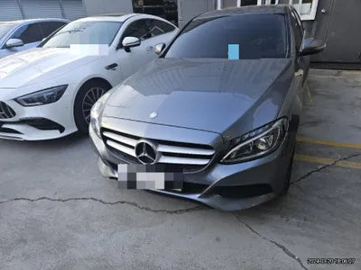 2016 Mercedes-Benz C 200 VIN:
