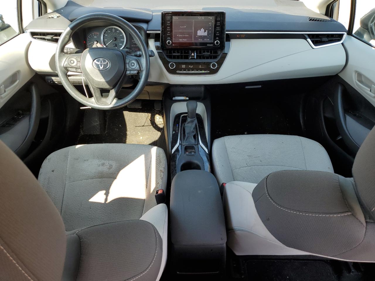 2022 TOYOTA COROLLA LE VIN:5YFEPMAE9NP303553