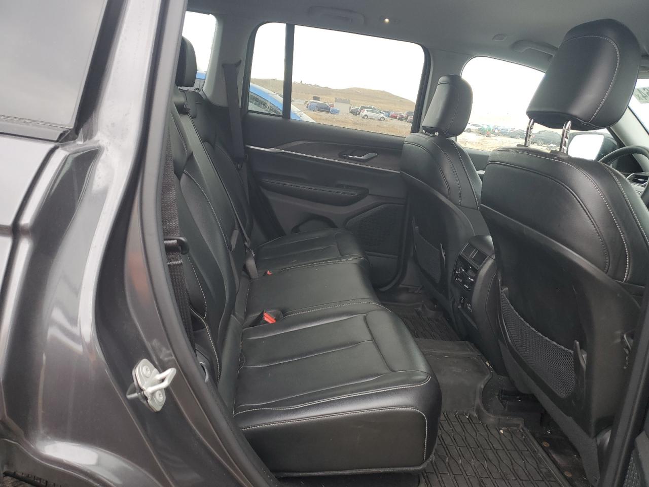 2023 JEEP GRAND CHEROKEE LIMITED VIN:1C4RJHBG0PC661789