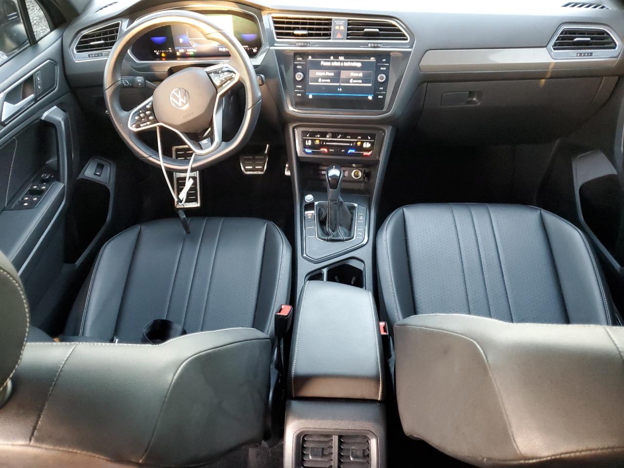 2022 VOLKSWAGEN TIGUAN SE R-LINE BLACK VIN:3VVCB7AXXNM046596