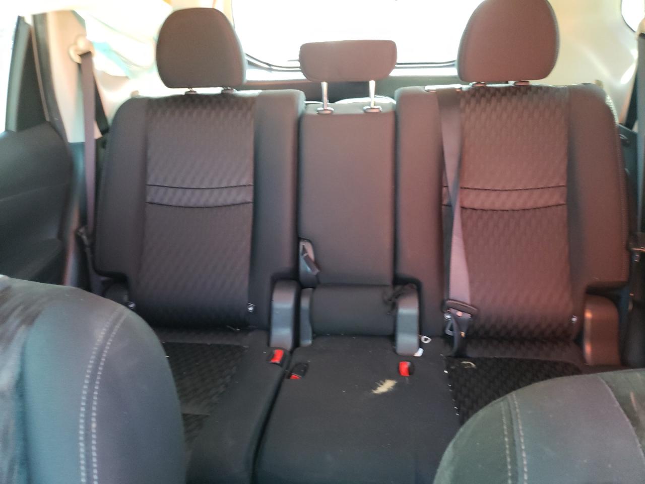 2017 NISSAN ROGUE S VIN:KNMAT2MT8HP589720