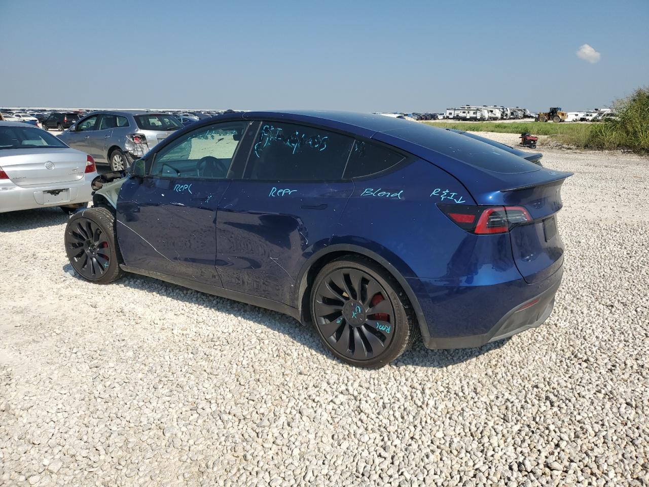 2023 TESLA MODEL Y  VIN:7SAYGDEF1PF617912